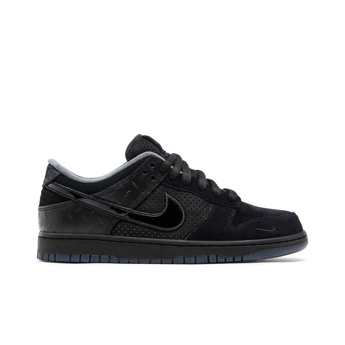 Nike Dunk Low Ducks of a Feather Black University of Oregon PE sneaker 1 - stylecode HV1470-001