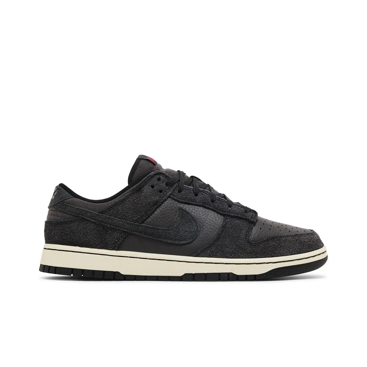 Nike Dunk Low Premium Black Off Noir sneaker 1 - stylecode HF3145-001
