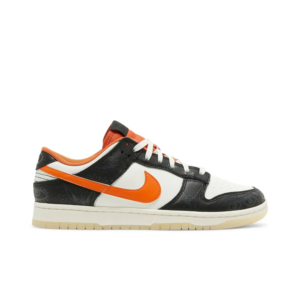 Nike Dunk Low PRM Halloween (2021) sneaker 1 - stylecode DD3357-100