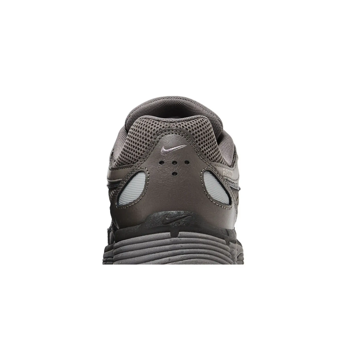 Nike P-6000 Cave Stone Medium Ash Flat Pewter Metallic Silver sneaker, productfoto 8 - stylecode CD6404-202