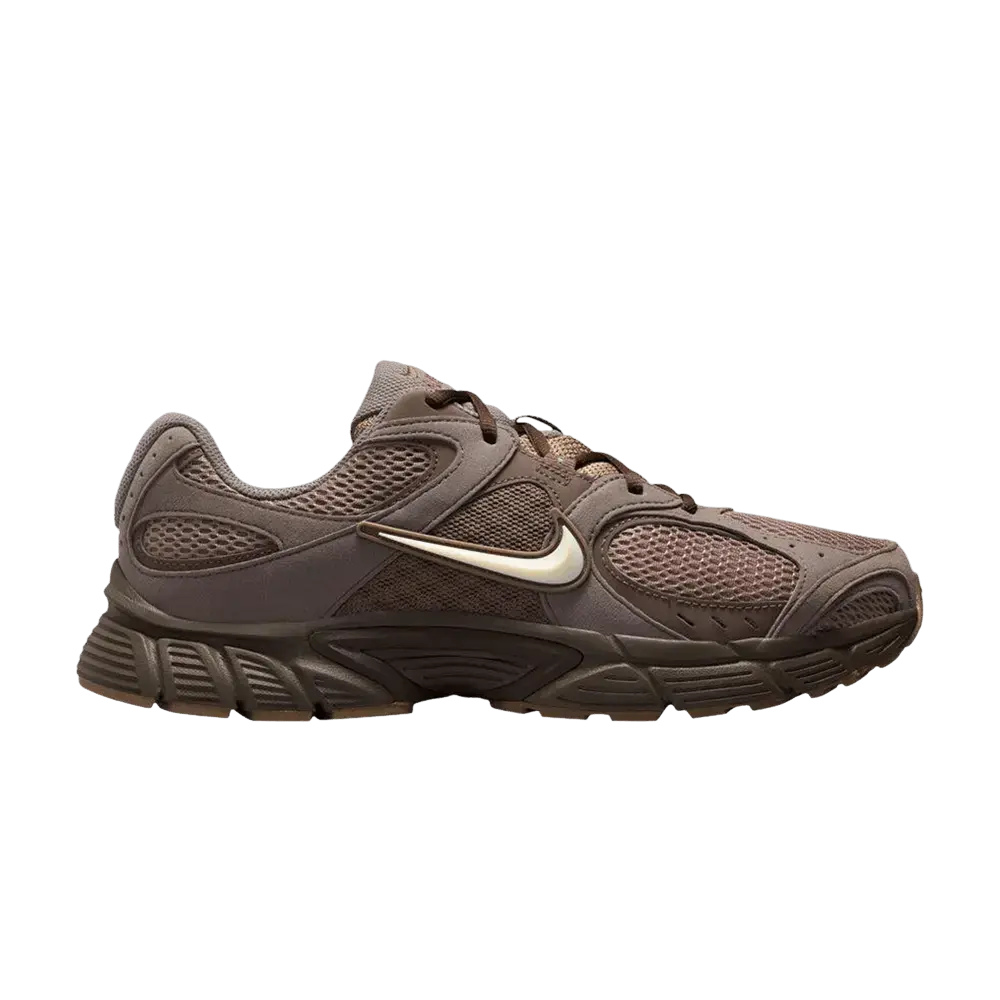 Nike V5 RNR Mink Brown Soft Pearl Cave Stone sneaker 1 - stylecode IO8746-214