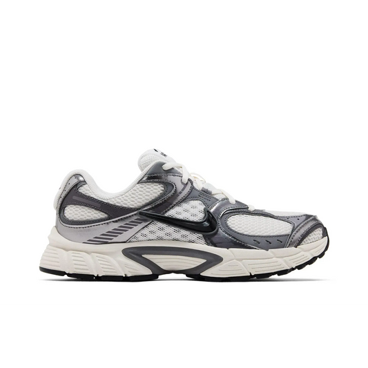 Nike V5 RNR Phantom Pencil Point sneaker 1 - stylecode HJ5228-009