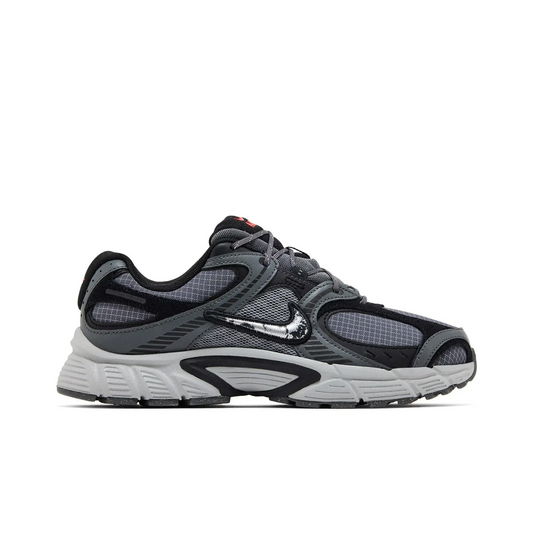 Nike V5 RNR SE Iron Grey Metallic Silver sneaker 1 - stylecode IM6769-068