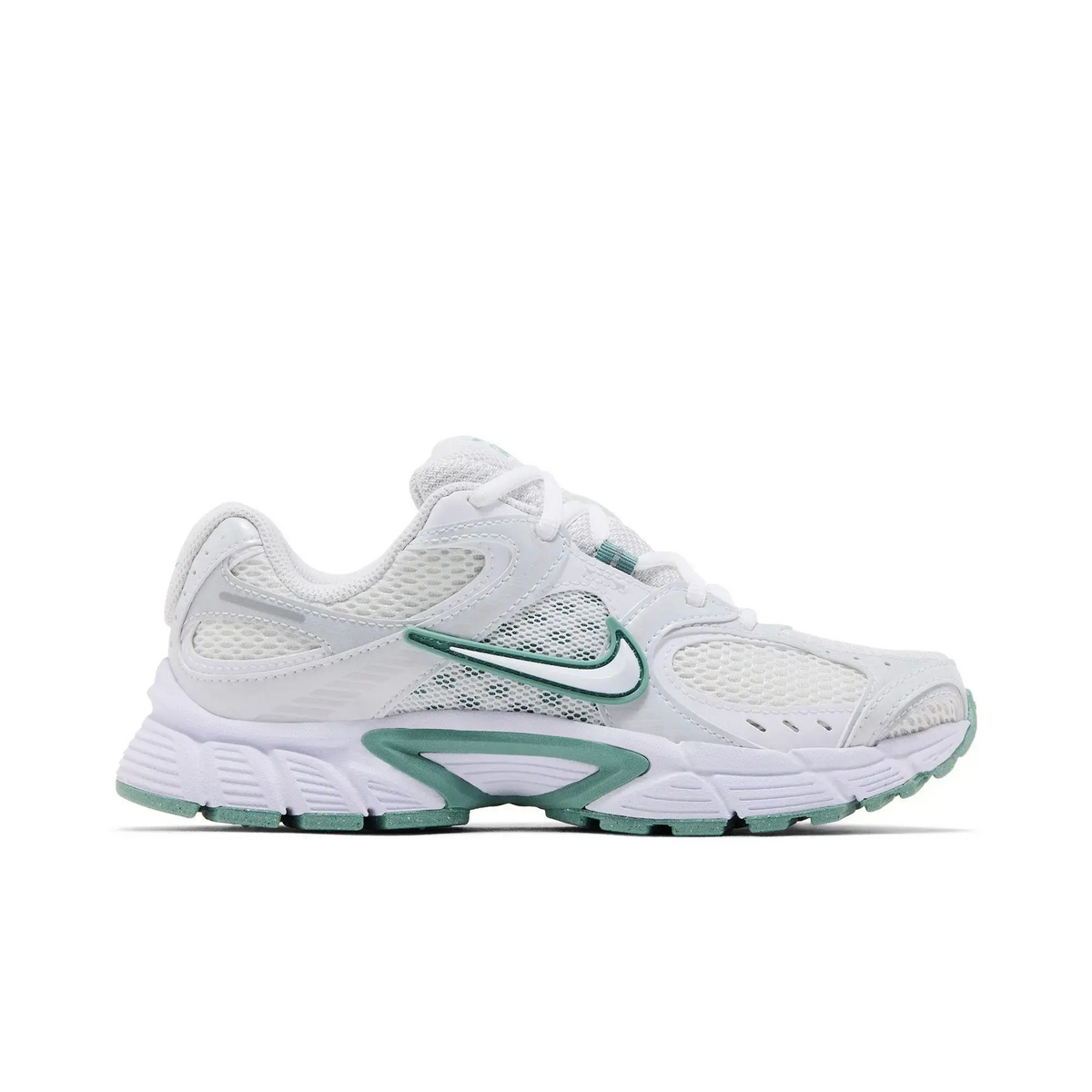 Nike V5 RNR Summit White Cannon (Women's) sneaker 1 - stylecode HQ7901-106