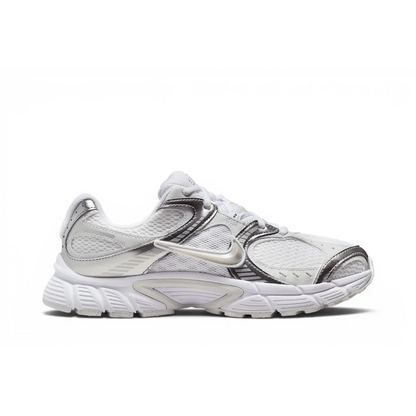 Nike V5 RNR White Metallic Platinum Pure Platinum Metallic Silver (Women's) sneaker 1 - stylecode HQ7901-112
