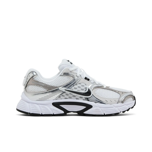 Nike V5 RNR White Vast Grey College Grey Black sneaker 1 - stylecode HJ5228-104