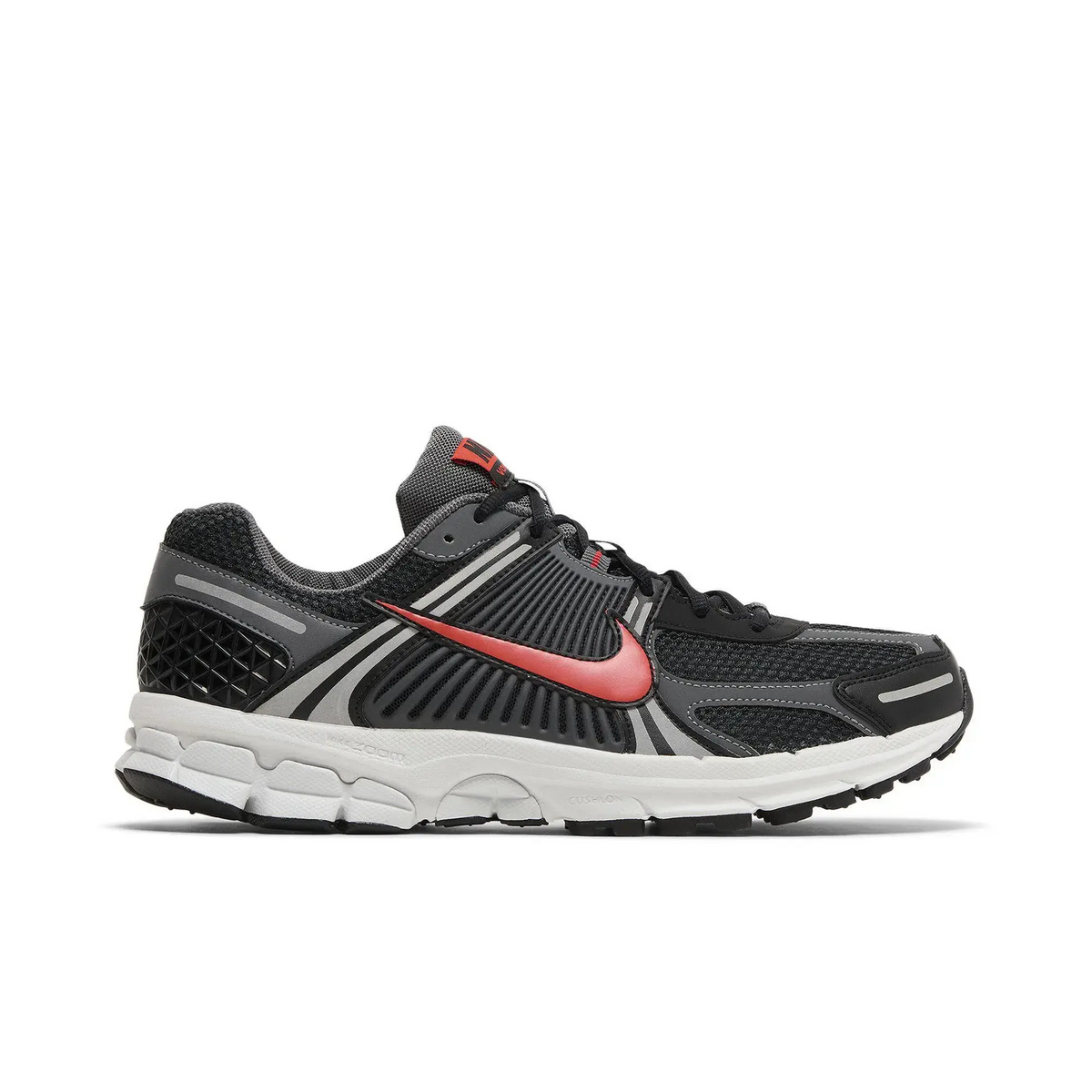 Nike Zoom Vomero 5 Black Picante Red sneaker 1 - stylecode FB9149-001