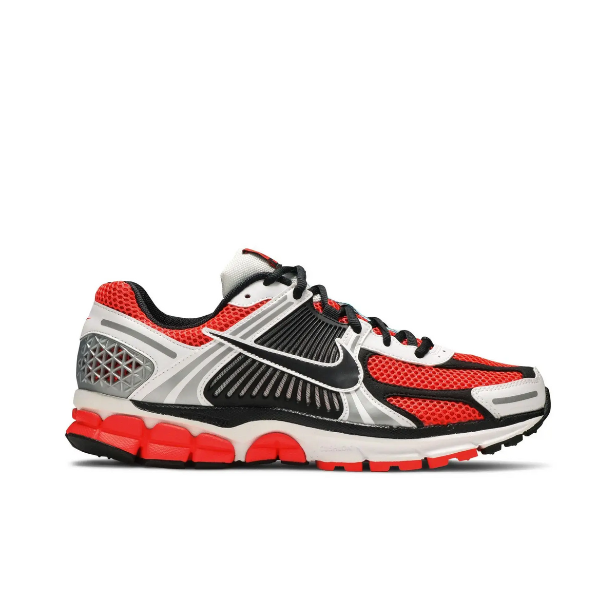 Nike Zoom Vomero 5 Bright Crimson sneaker 1 - stylecode CZ8667-600