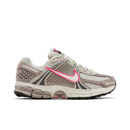 Nike Zoom Vomero 5 College Grey Light Bone Medium Ash Sail (Women's) sneaker 1 - stylecode IH0278-033