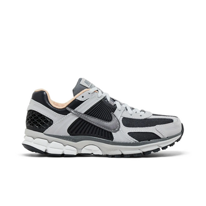Nike Zoom Vomero 5 Dark Smoke Grey Vachetta sneaker 1 - stylecode HV5982-001