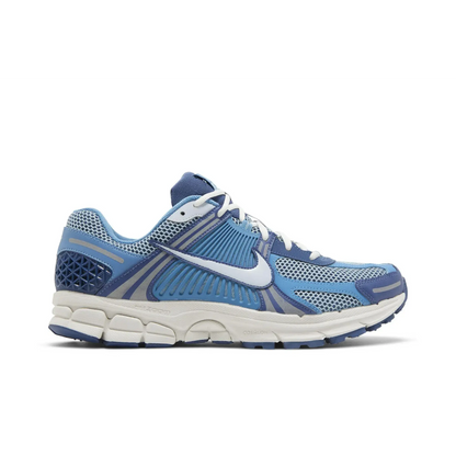 Nike Zoom Vomero 5 Mystic Navy Worn Blue sneaker 1 - stylecode FB9149-400