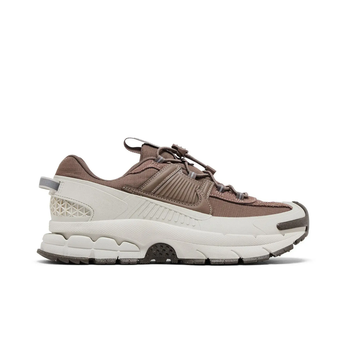 Nike Zoom Vomero 5 Roam Light Bone Mink Brown (Women's) sneaker 1 - stylecode HQ2181-006