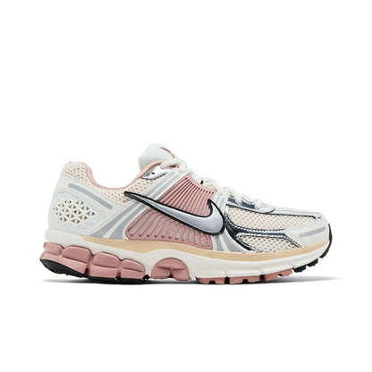 Nike Zoom Vomero 5 Sail Particle Pink (Women's) sneaker 1 - stylecode HF1877-102
