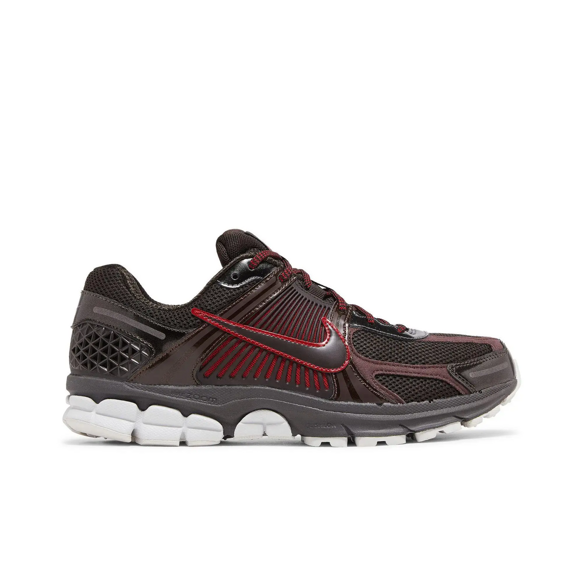 Nike Zoom Vomero 5 Velvet Brown sneaker 1 - stylecode FN3420-200