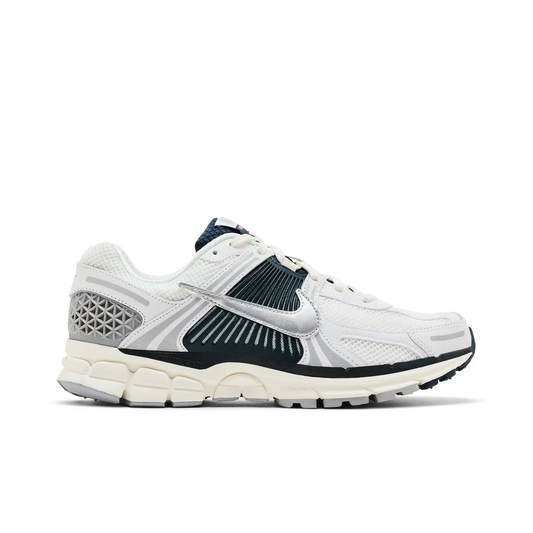 Nike Zoom Vomero 5 White Armory Navy (Women's) sneaker 1 - stylecode HV2412-100