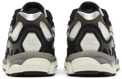 Achterkant van de ASICS Gel-NYC Ivory Clay Grey
