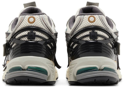 New Balance 1906A Tech Explosion – achterkant van de sneaker met retro running design