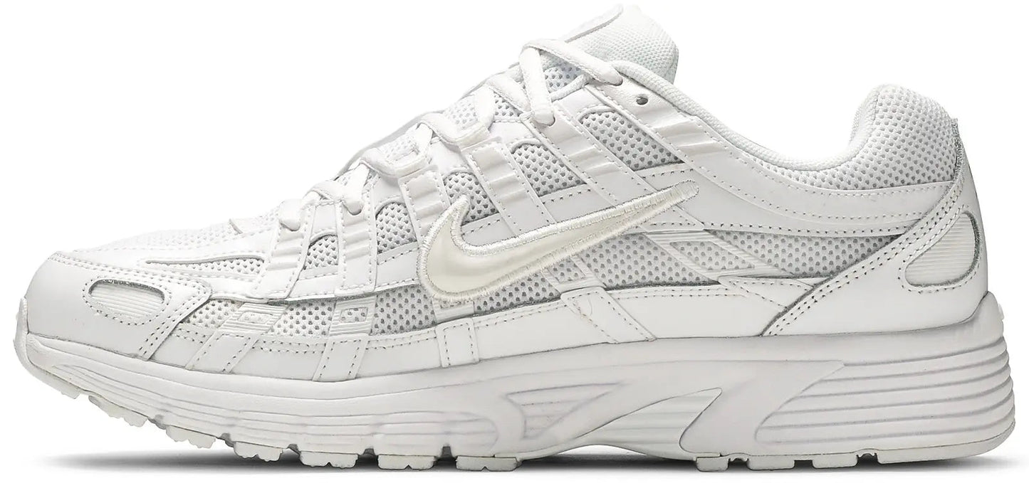 Nike P-6000 Triple White zijkant links